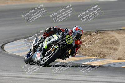 media/Feb-07-2025-CVMA Friday Practice (Fri) [[7034960ba2]]/2-Racer 2/Session 3 (Turn 8)/